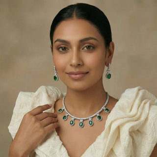 Emerlad Butterfly Necklace Set.